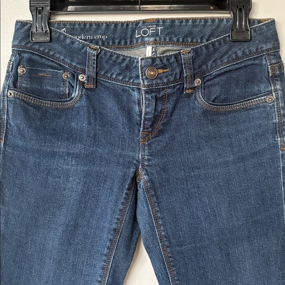 Ann Taylor LOFT modern crop jeans - Picture 2 of 7